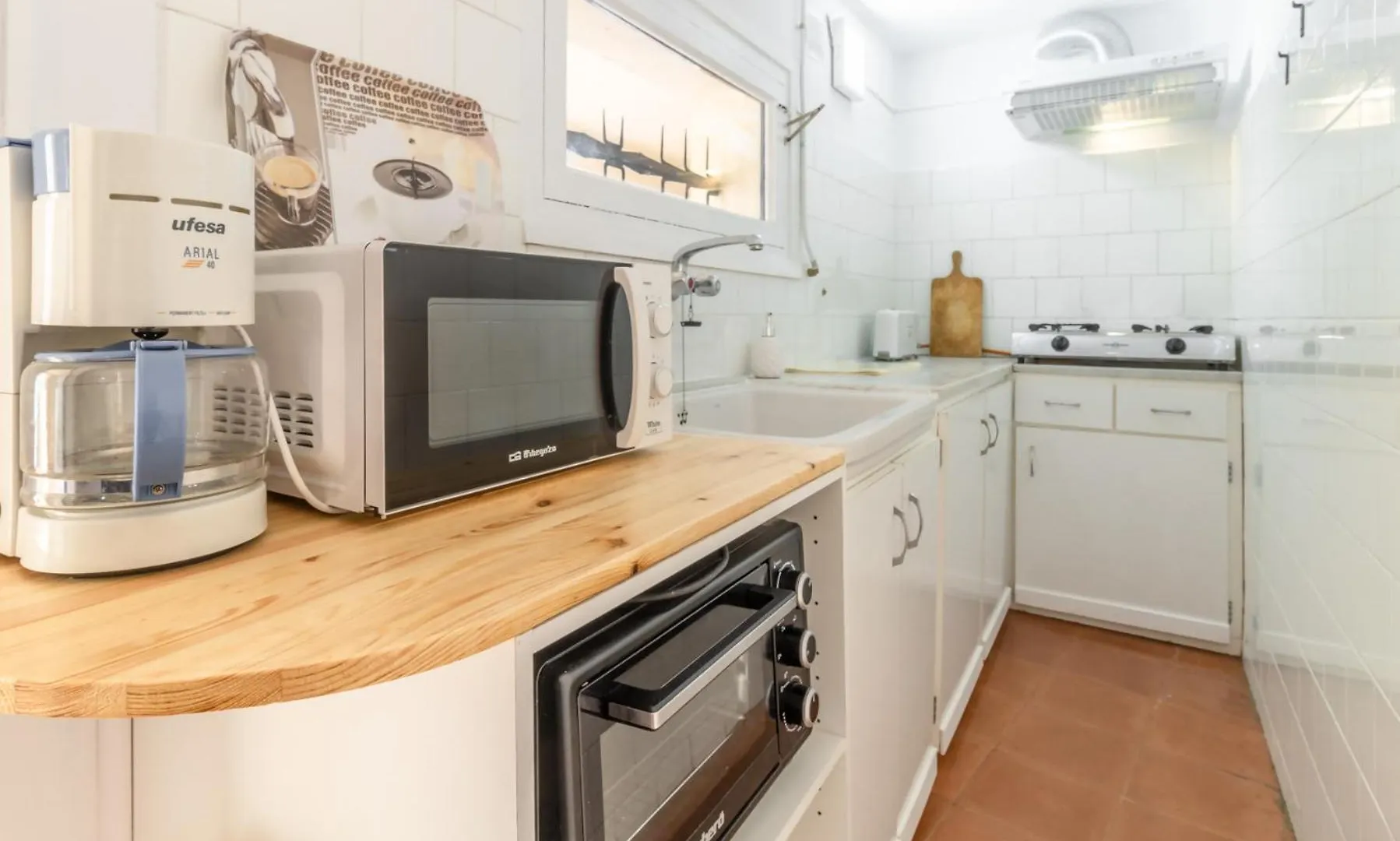 Grifeu 15 Apartamento Pequeno Con Patio Girona Spain